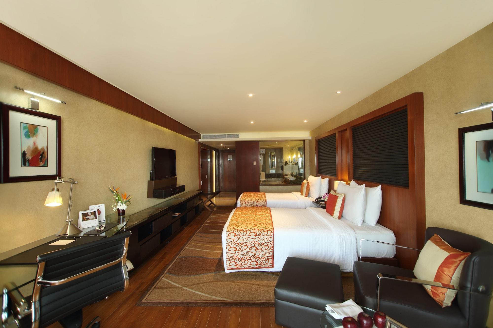 Gokulam Grand Hotel & Spa Bangalore Dış mekan fotoğraf