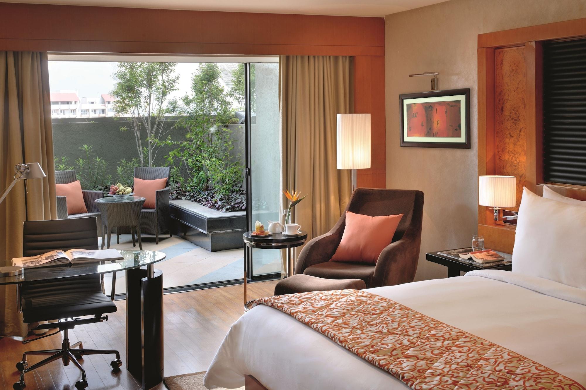 Gokulam Grand Hotel & Spa Bangalore Oda fotoğraf
