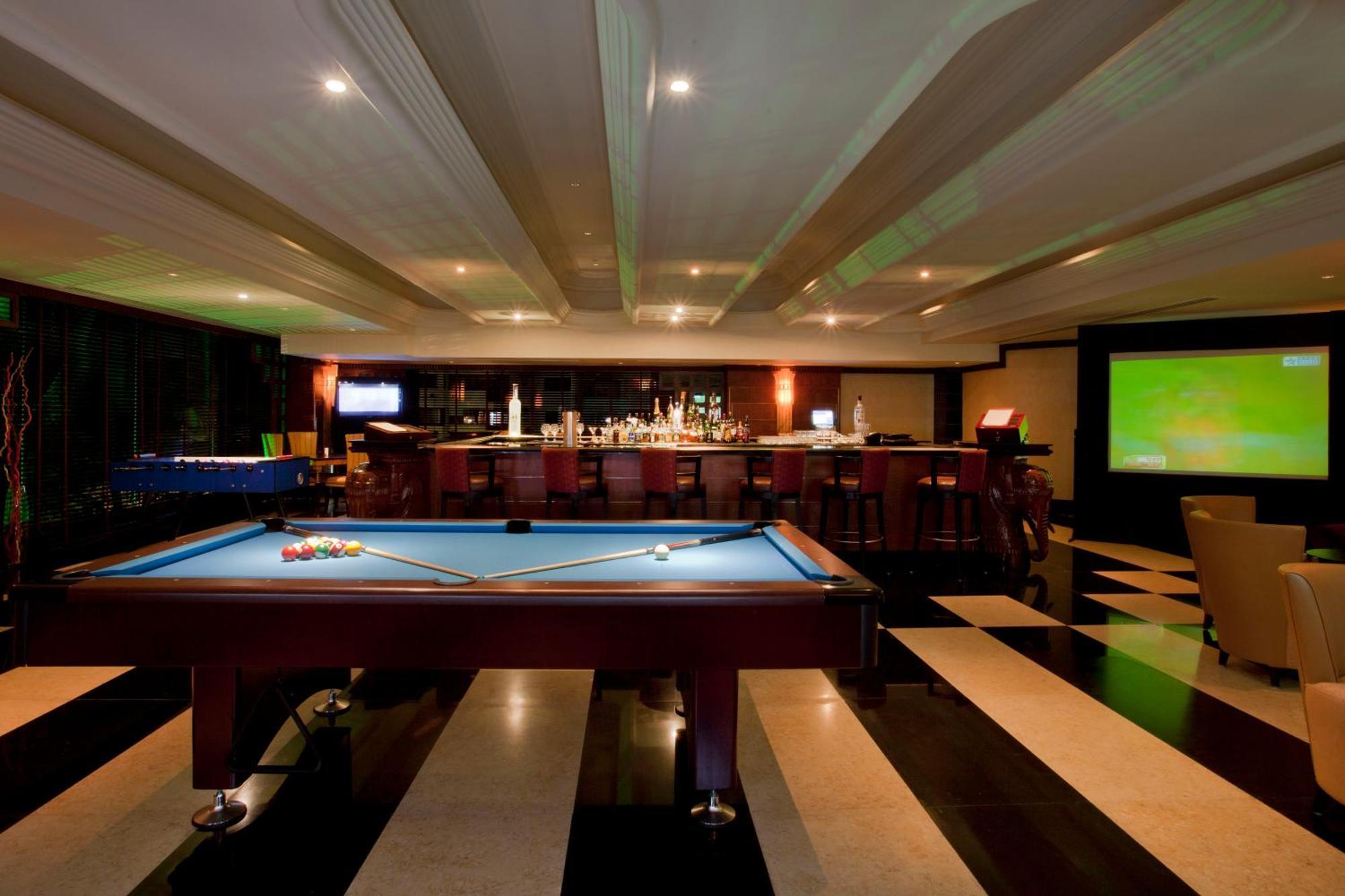 Gokulam Grand Hotel & Spa Bangalore Dış mekan fotoğraf