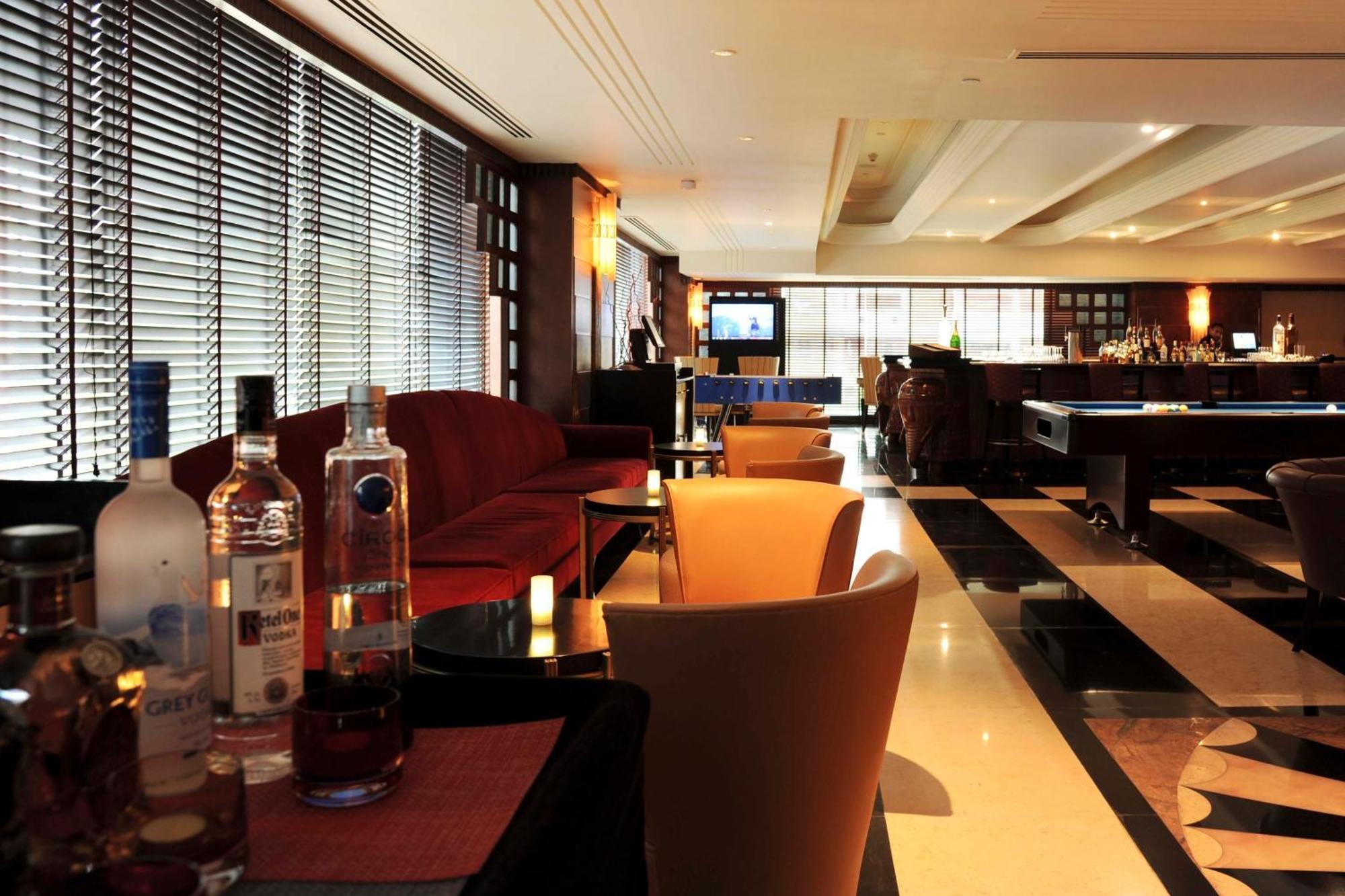 Gokulam Grand Hotel & Spa Bangalore Dış mekan fotoğraf
