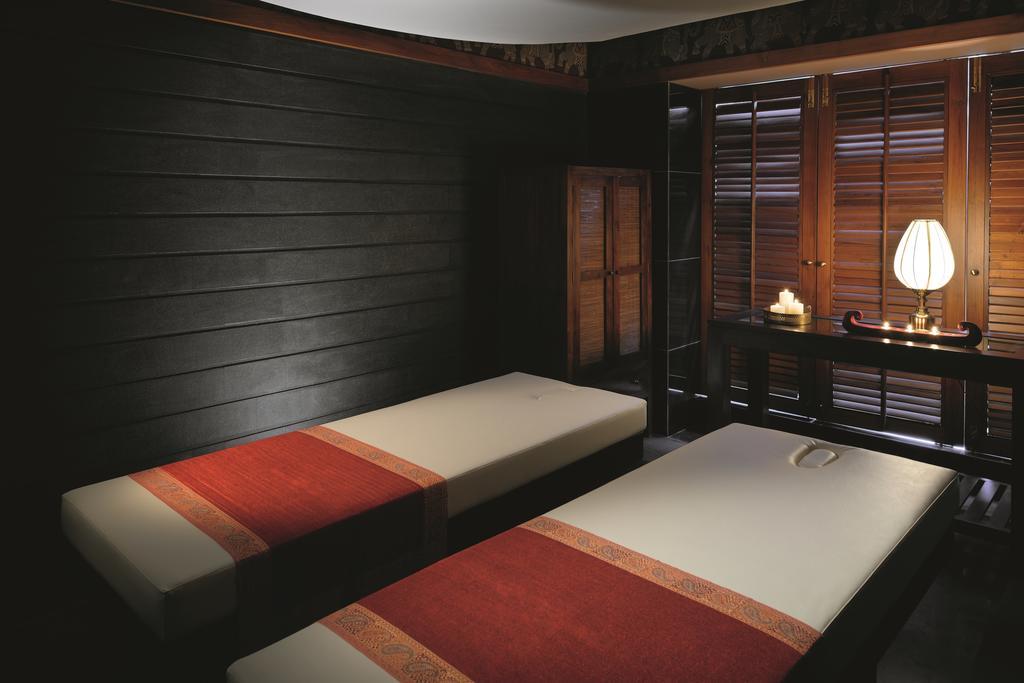 Gokulam Grand Hotel & Spa Bangalore Dış mekan fotoğraf