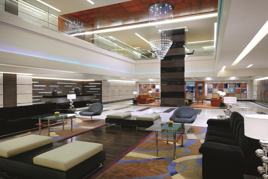 Gokulam Grand Hotel & Spa Bangalore Dış mekan fotoğraf