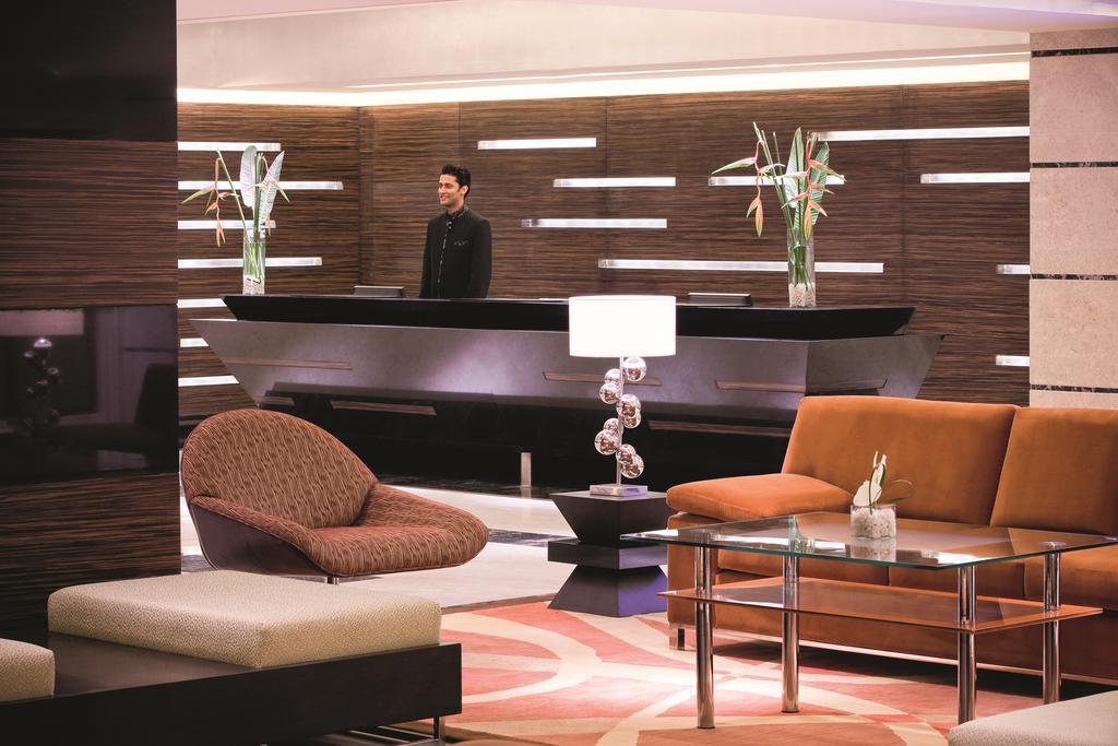 Gokulam Grand Hotel & Spa Bangalore Dış mekan fotoğraf