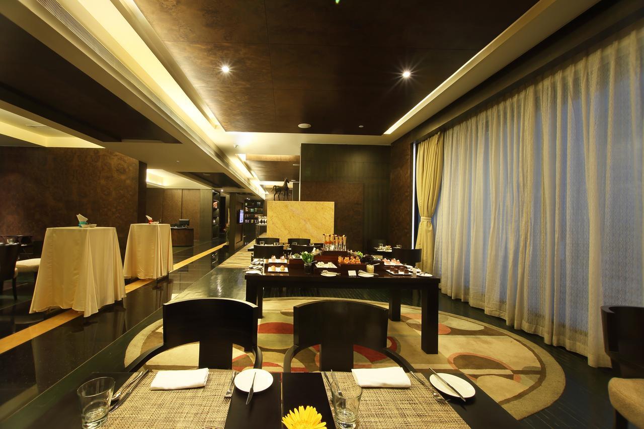 Gokulam Grand Hotel & Spa Bangalore Dış mekan fotoğraf